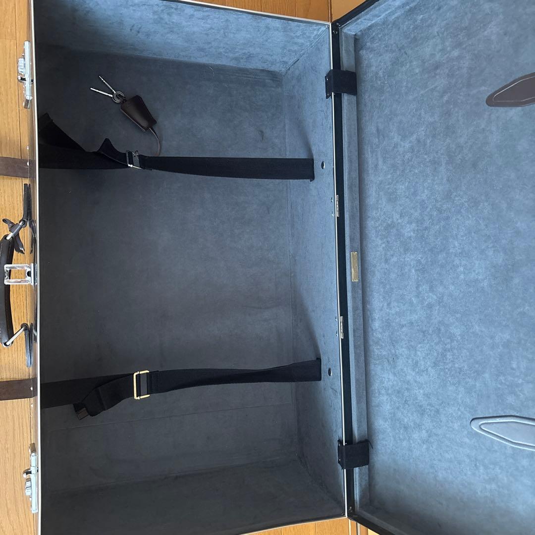 グローブトロッター 007カーボン　希少品／美品／お値下げ