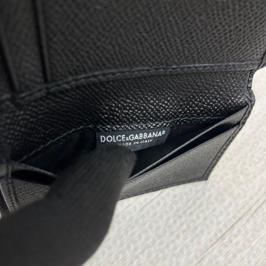 未使用級✨ ドルチェ&ガッバーナ 折り財布 ロゴ金具 ビジュー ブラック レザー