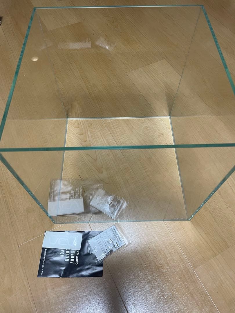 ADA30cmキューブ水槽＋アクロLEDライト セット