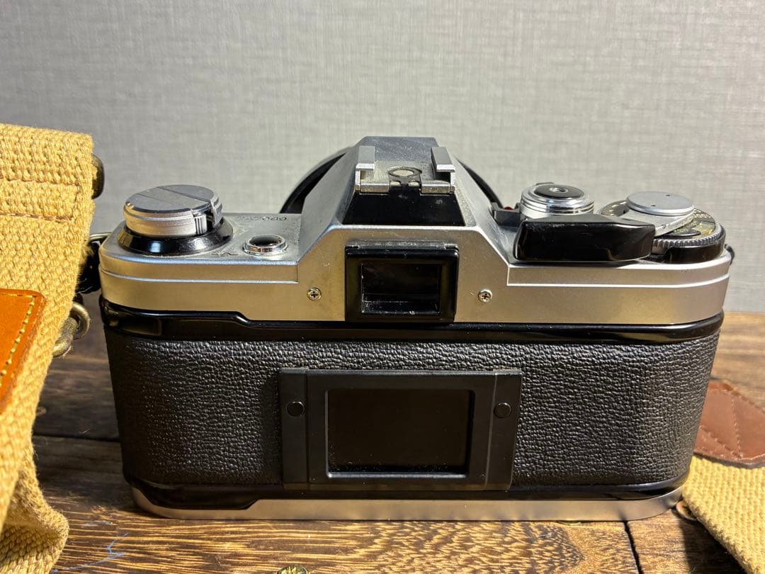 希少CanonAE-1 フィルムカメラ＋FD28mm F2.8レンズヴィンテージ