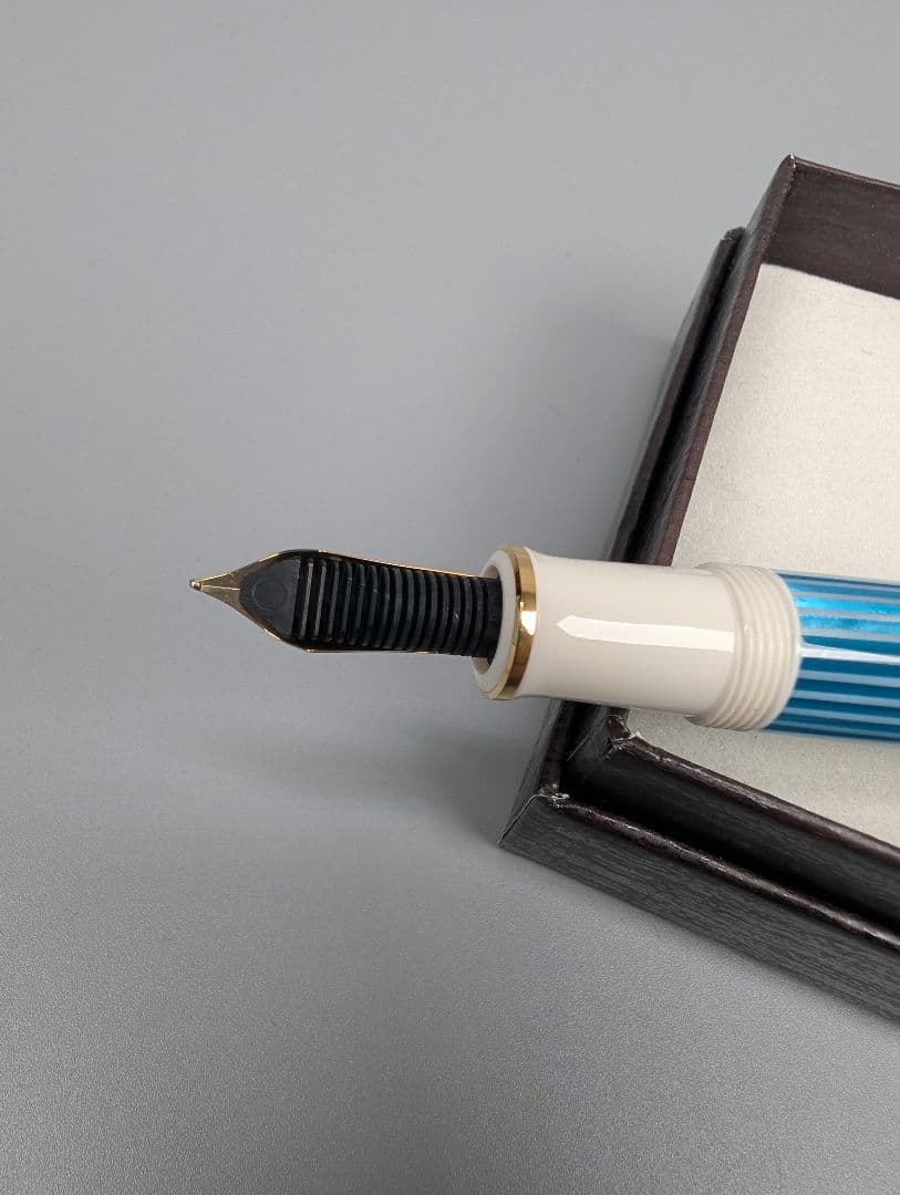 完全未使用品 ペリカン スーベレーン M600 ターコイズホワイト ニブEF