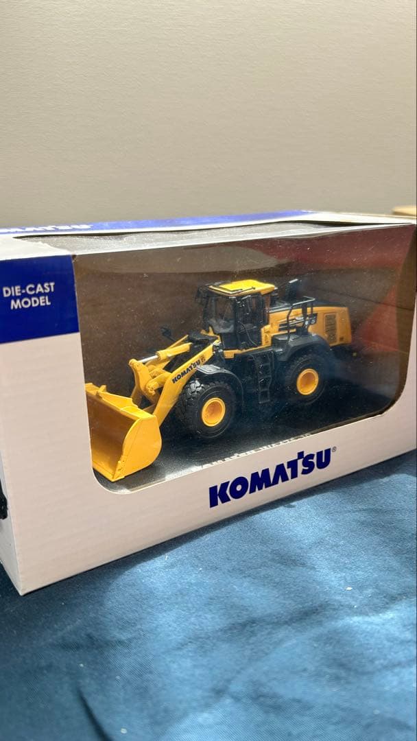 レア⭐︎訳あり大特価　コマツ WA475-10 フィギュア