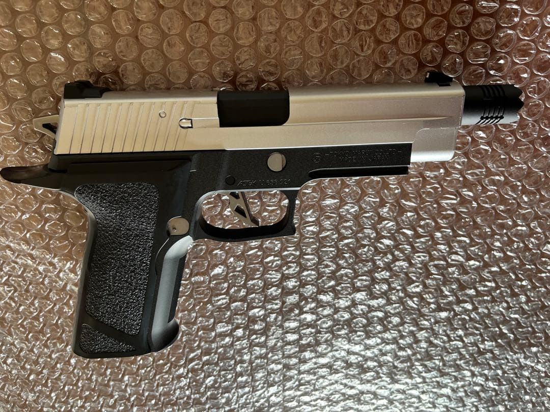 東京マルイ　バイオハザード6　センチネル ナイン〈レオン専用モデル〉　おまけ付き