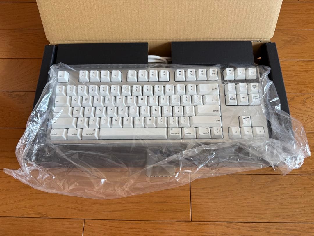 【極美品】REALFORCE TKL SA for Mac（英語配列/WH）