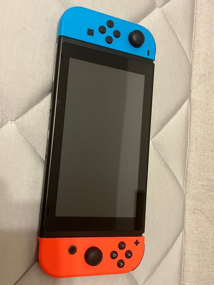 Nintendo Switch 青/赤 本体と付属品　桃鉄ソフト