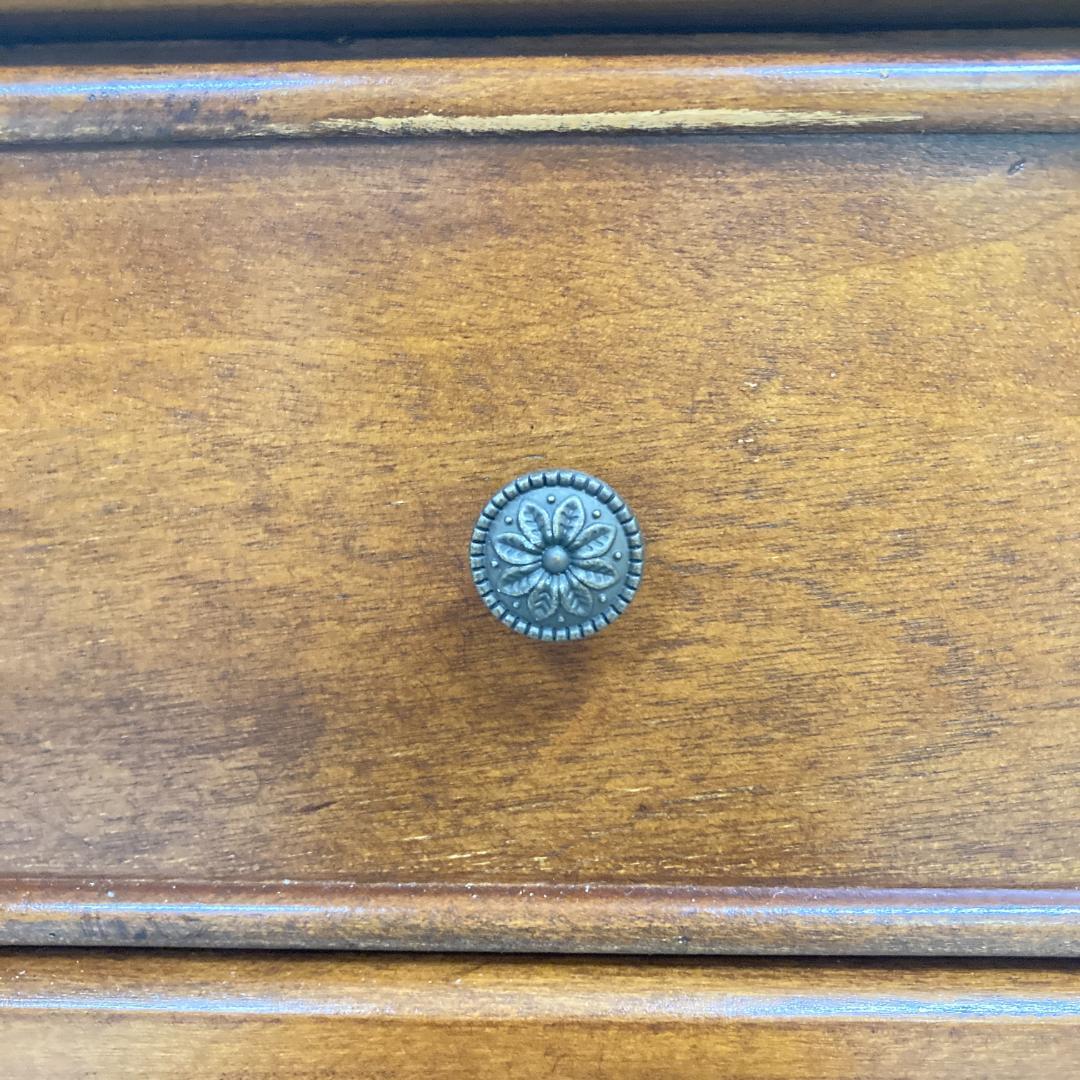 アンティーク調　飾り棚　キャビネット　クラシック