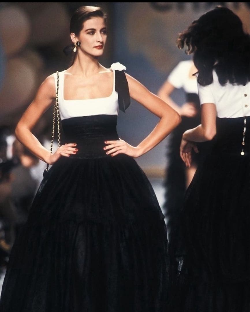 シャネル　カメリアリボン　ブローチ　レア　CHANEL