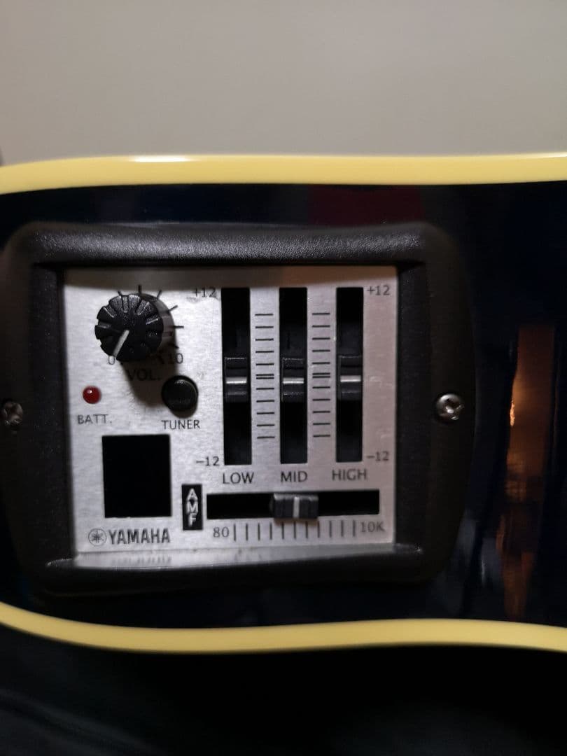 Yamaha APX700 エレクトリックアコースティックギター