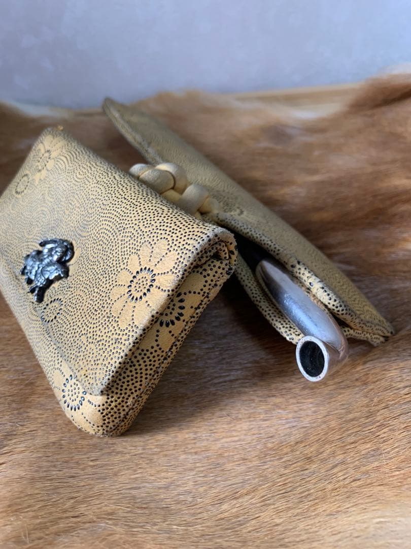 【提物・根付・印籠】煙草入れ＆キセル入れ かます 骨董 喫煙具 煙管 鹿皮