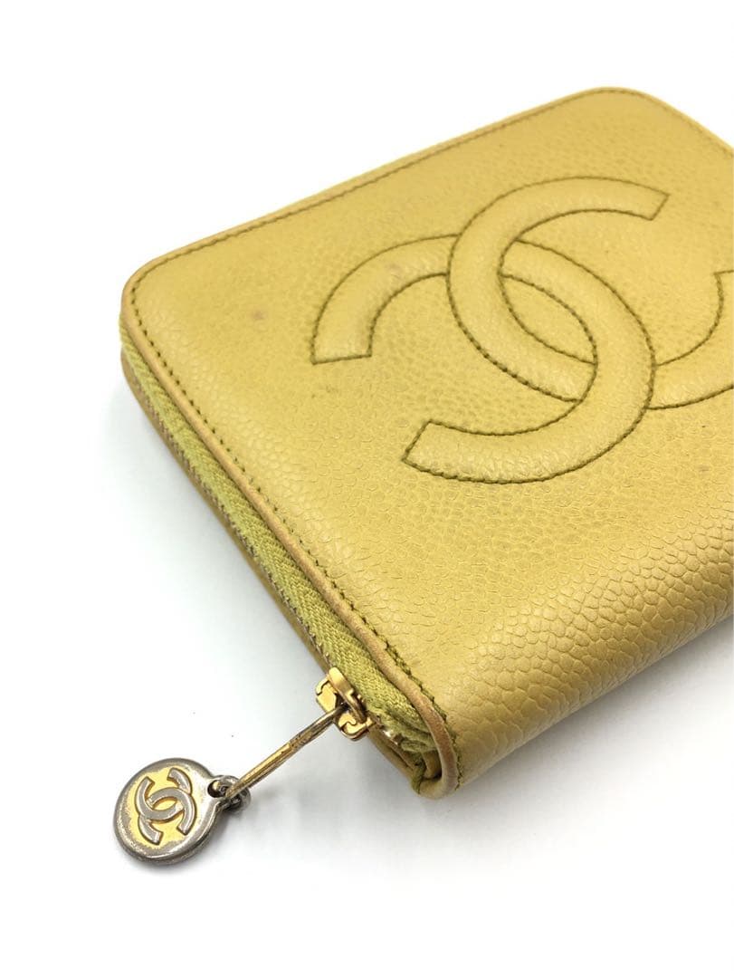 シャネル　キャビアスキン　財布