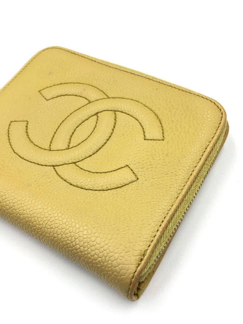 シャネル　キャビアスキン　財布