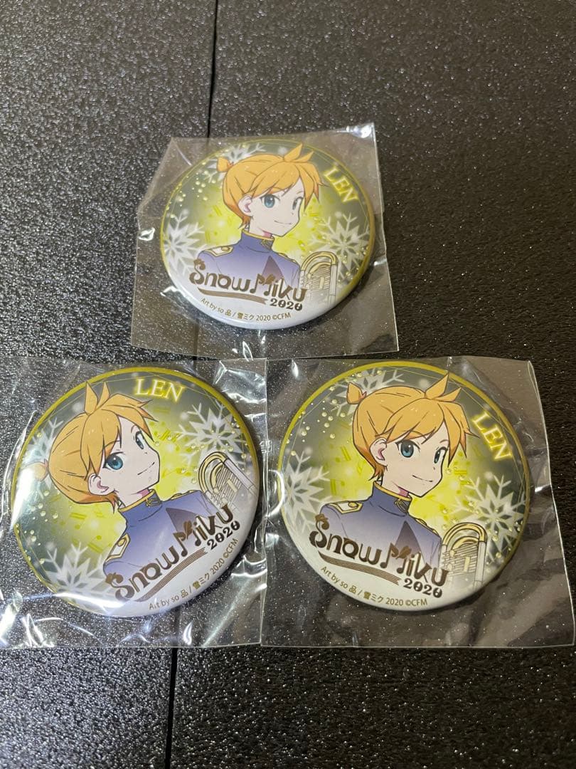 ❣️✨ MIKU 2020雪ミク2020 缶バッジコレクション10点✨❣️