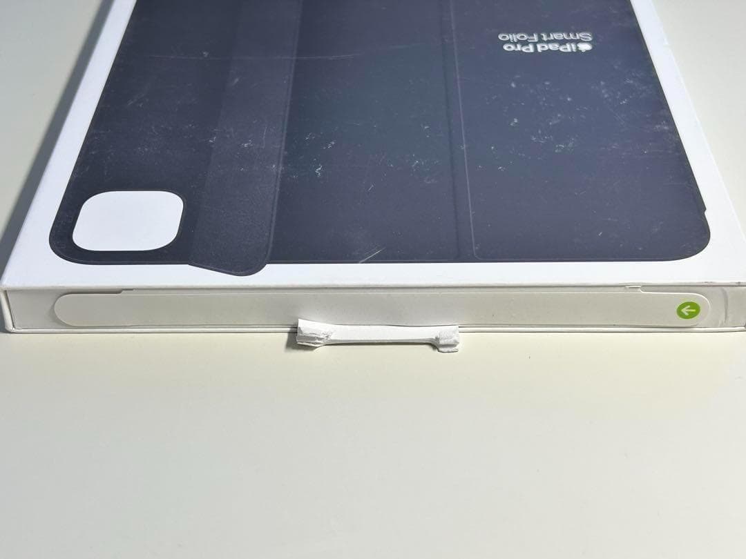 【新品】11インチ iPad Pro用スマートフォリオ・ブラック①