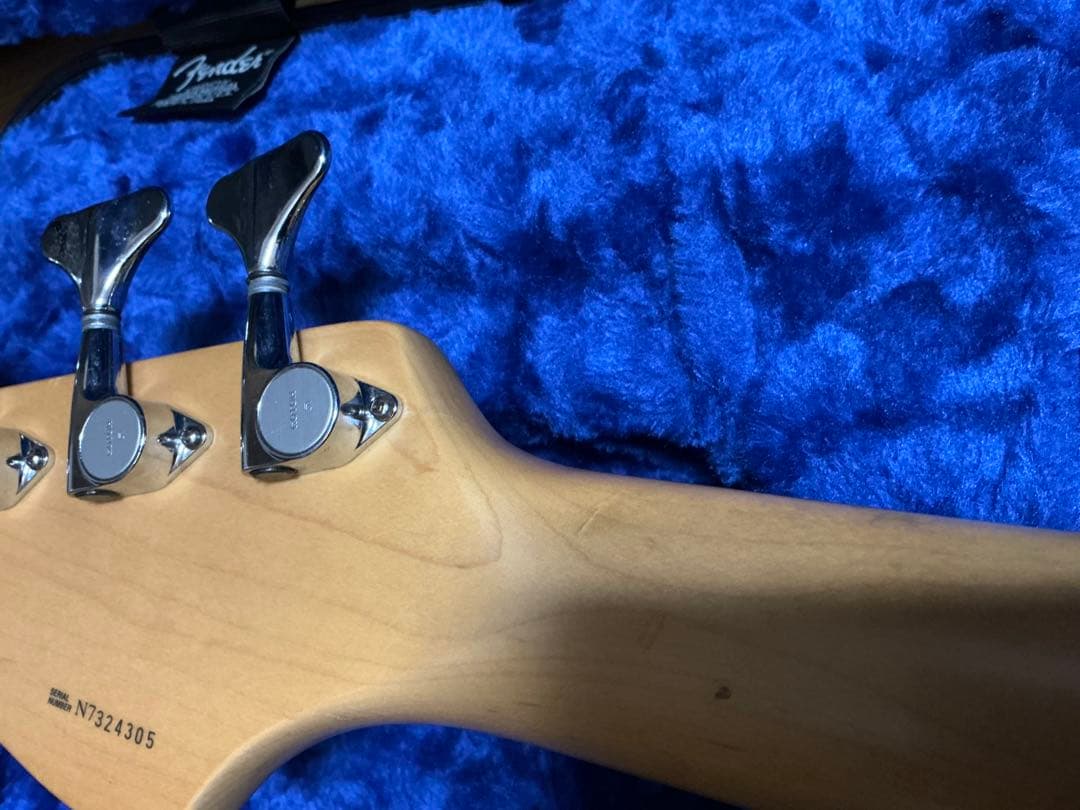 ベース Fender American Deluxe Jazz Bass V