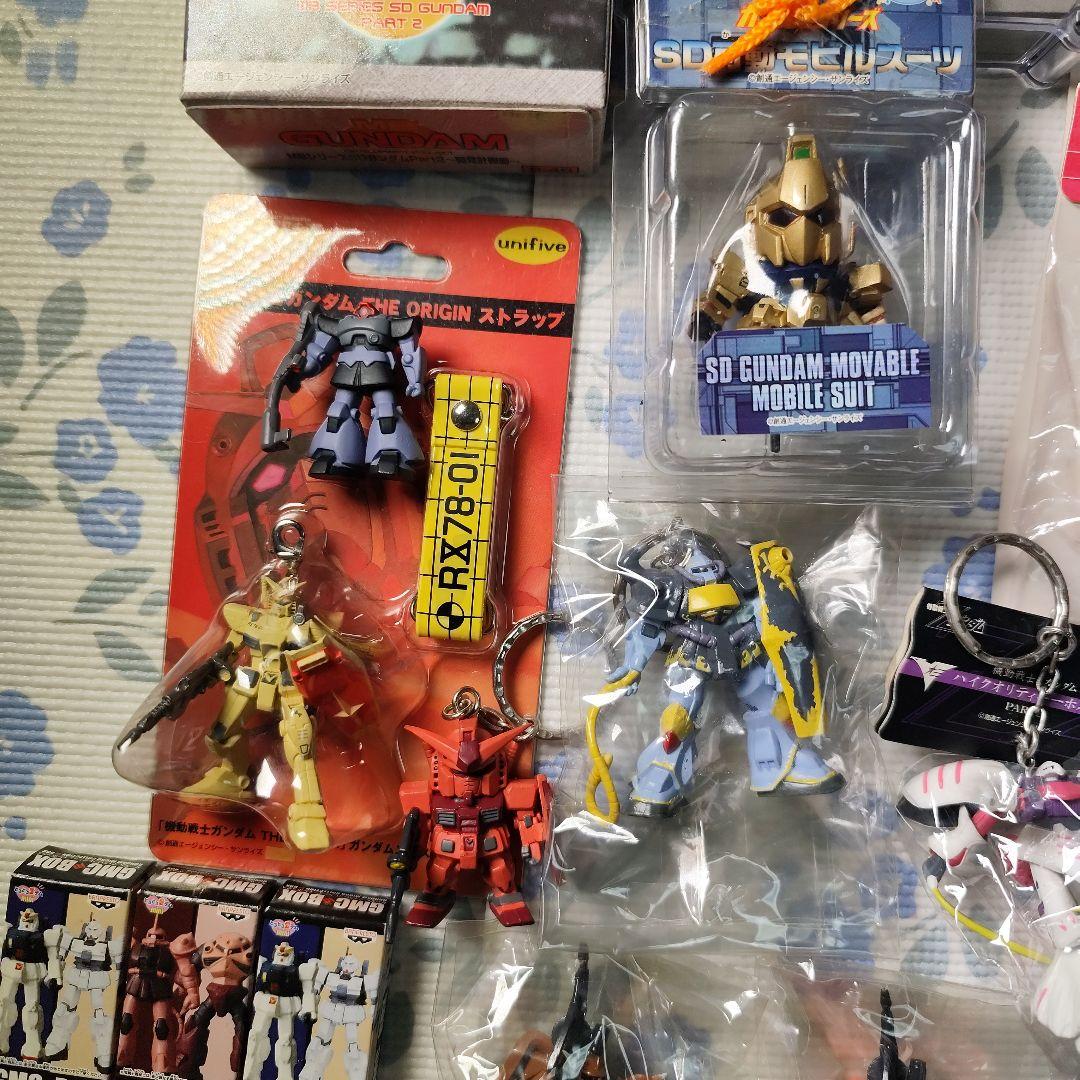 機動戦士　ガンダム　フィギュア フィギュアキーホルダー　まとめ売り　20点セット