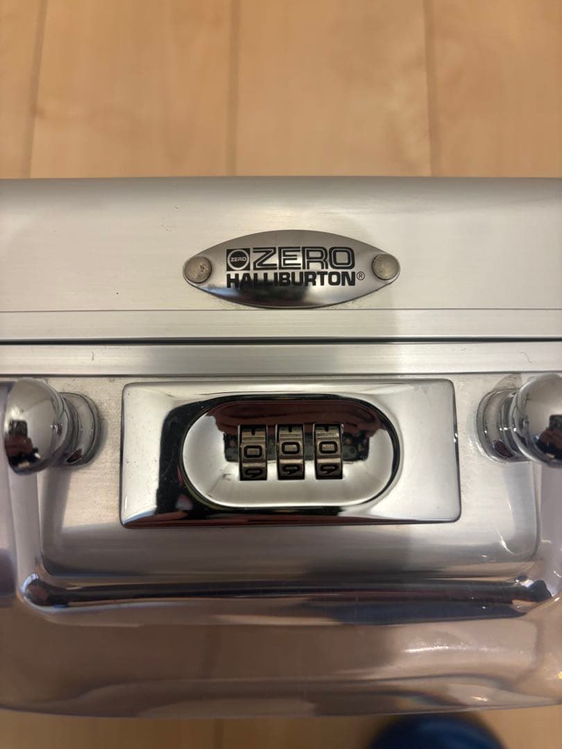 ZERO HALLIBURTON アタッシュケース　クリアハンドル限定品USA製