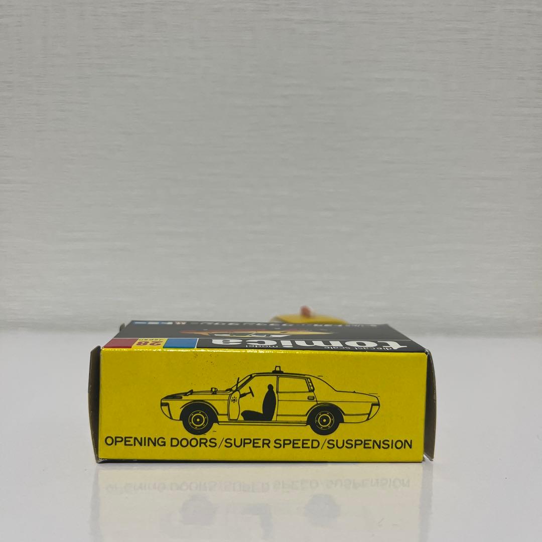 黒箱トミカ 28 トヨタ タクシー