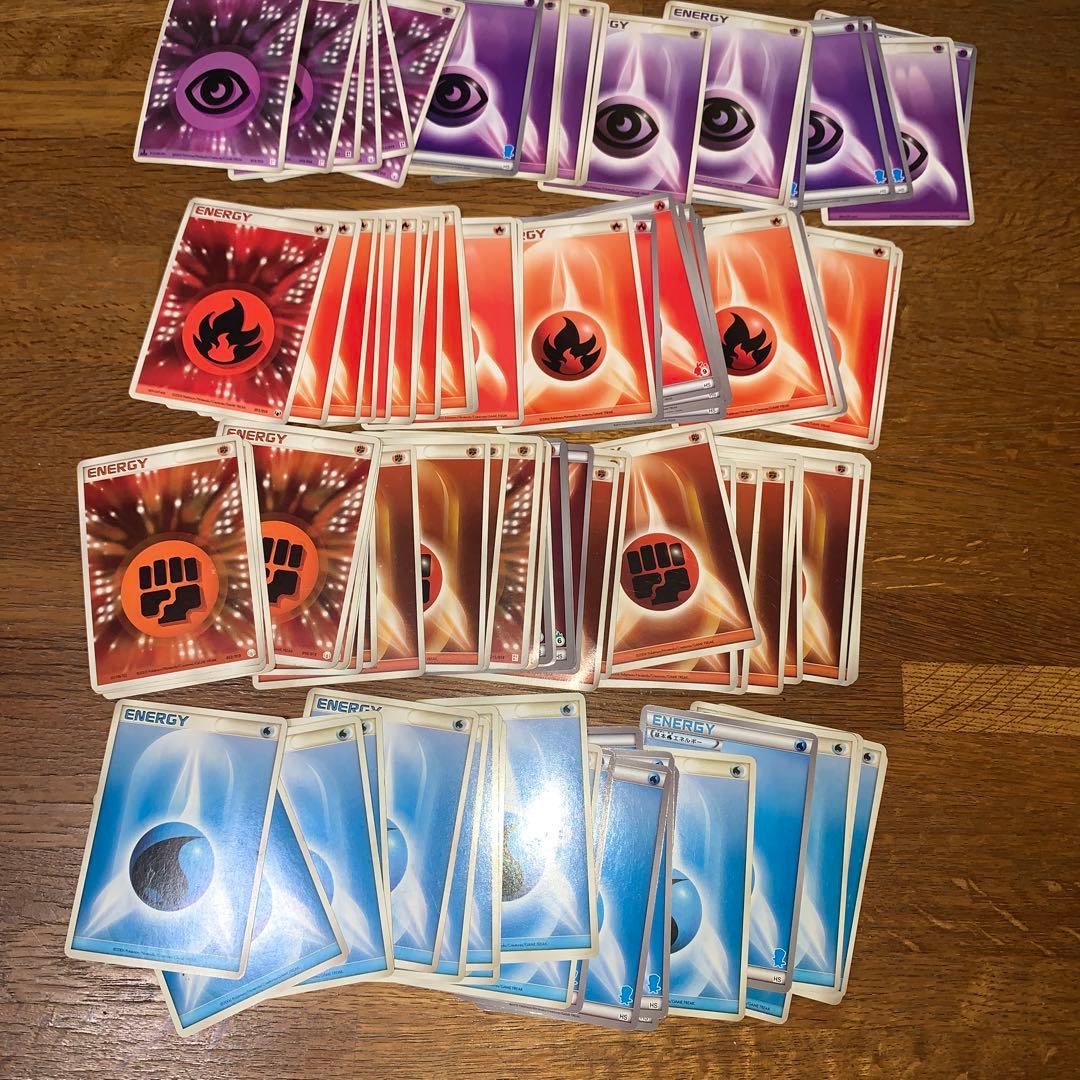 ポケモンカードまとめ売り　680枚