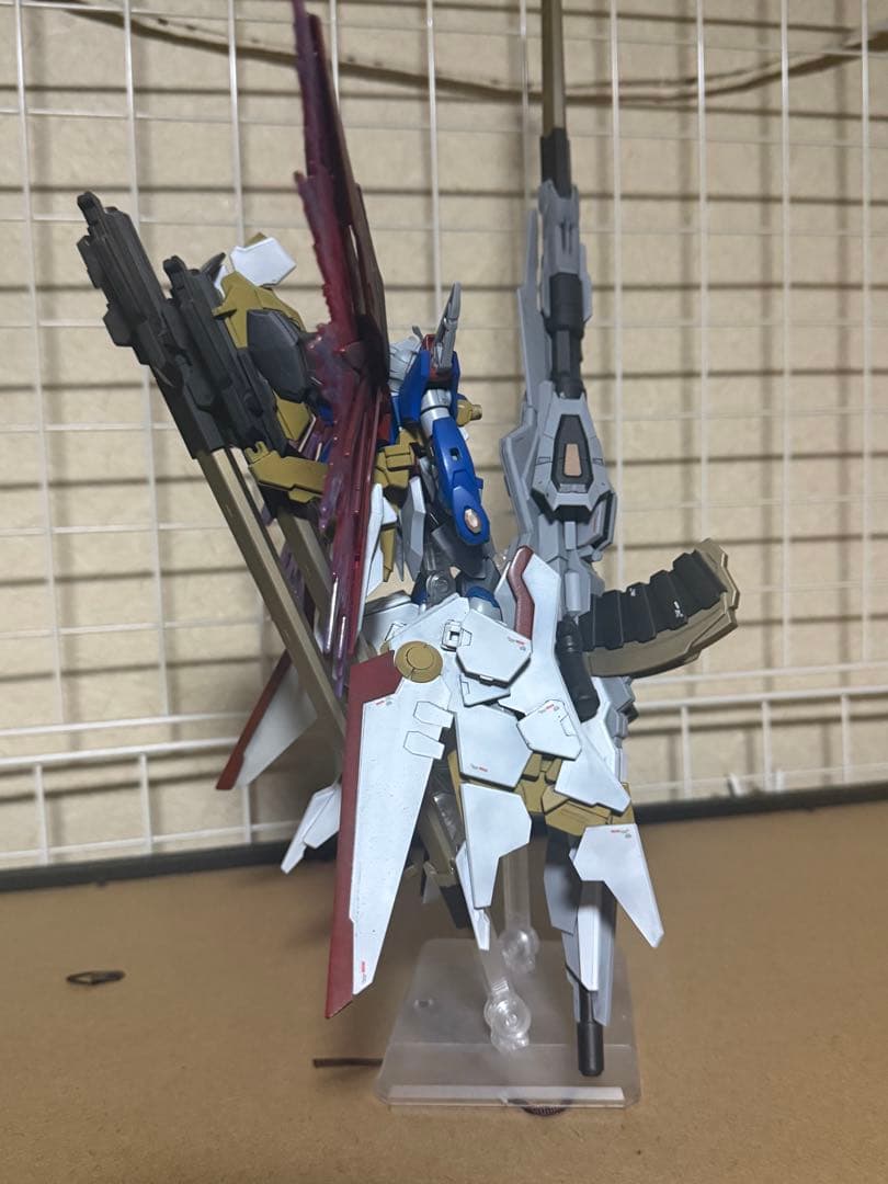 機動戦士ガンダムseed freedom HG ゼウスシルエット　塗装完成品