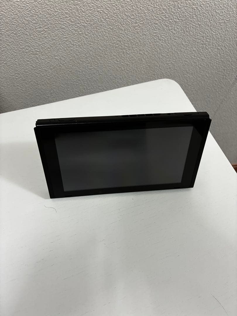 【美品】Nintendo Switch HAC-001 2018年