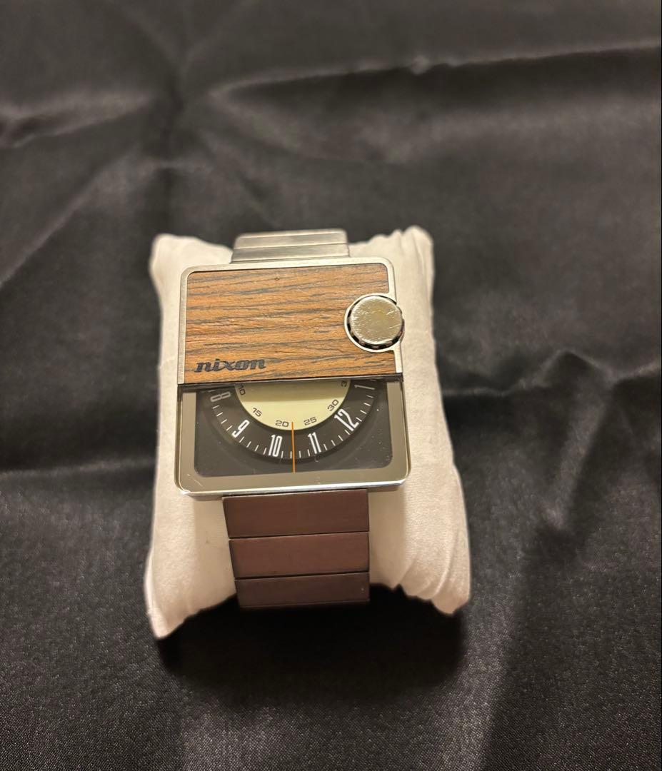 【週末限定価格】NIXON ニクソン THE MURF（マーフ）