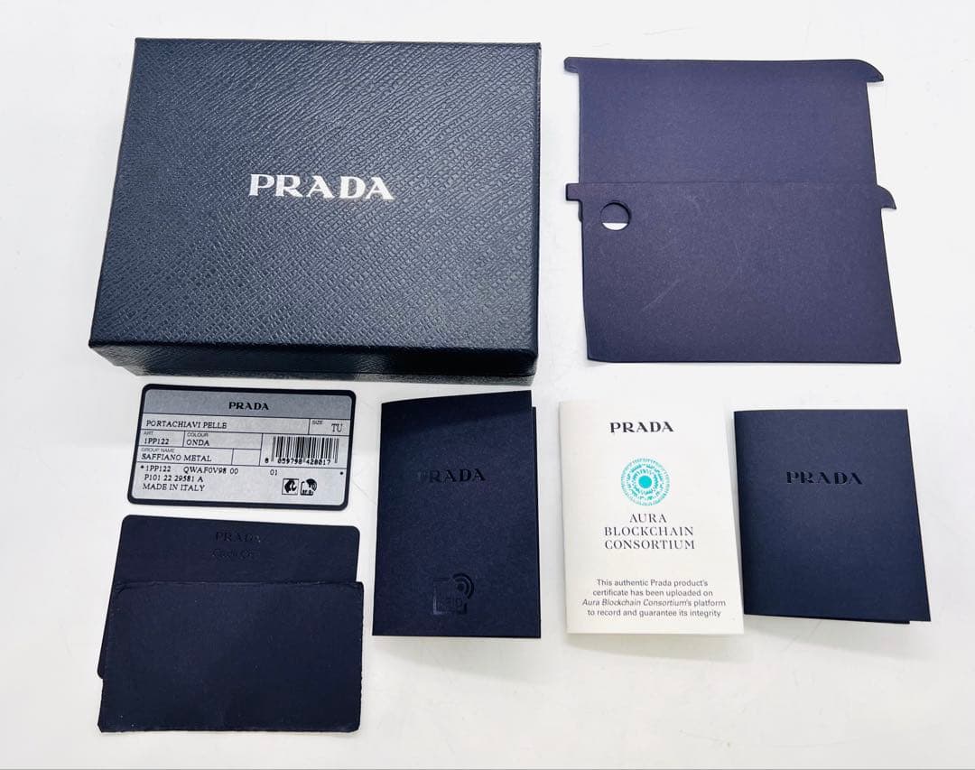 PRADA プラダ キーケース ケース サフィアーノ 1PP122 美品