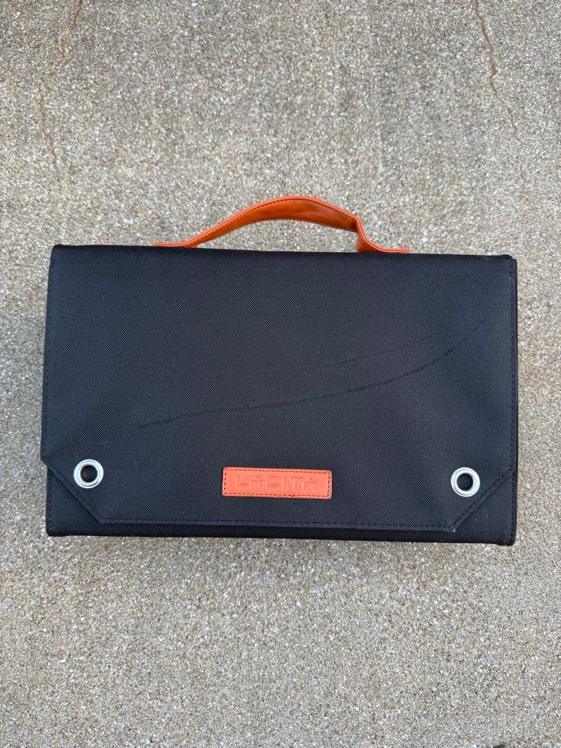 ラチタ　ソーラーパネル