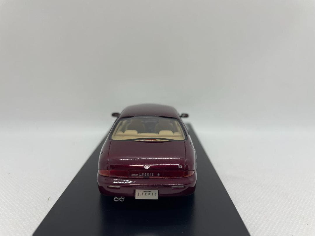 402-192 Hi-Story 1/43 日産 LEOPARD J.FERIE