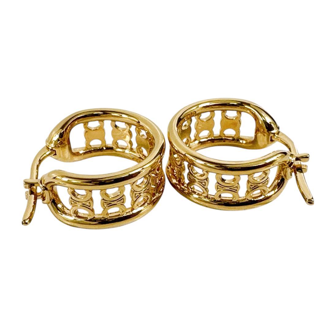 セリーヌ トリオンフ マルチフープ ピアス ゴールドフィニッシュブラス