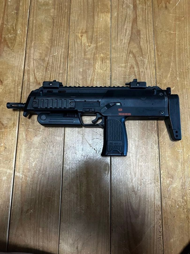 東京マルイ　MP7A1 電動