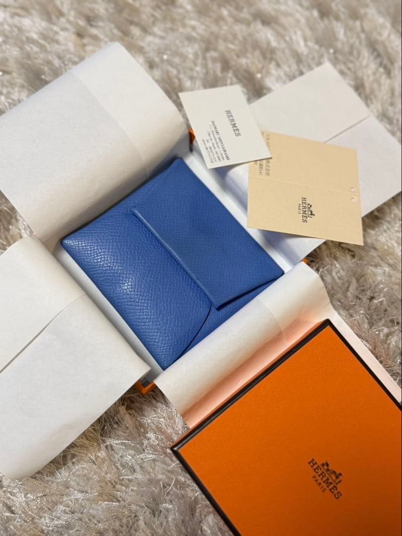 HERMES ブルー レザー ケース