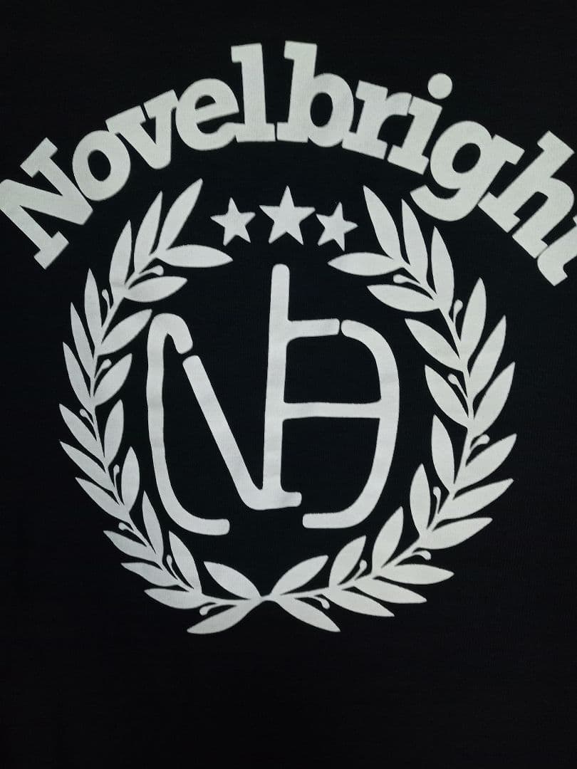 Novelbright ロゴパーカー