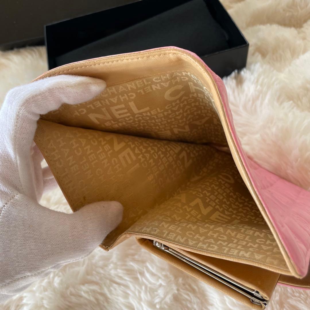 シャネル CHANEL 二つ折り 財布 アイコンライン ピンク がま口 ベージュ