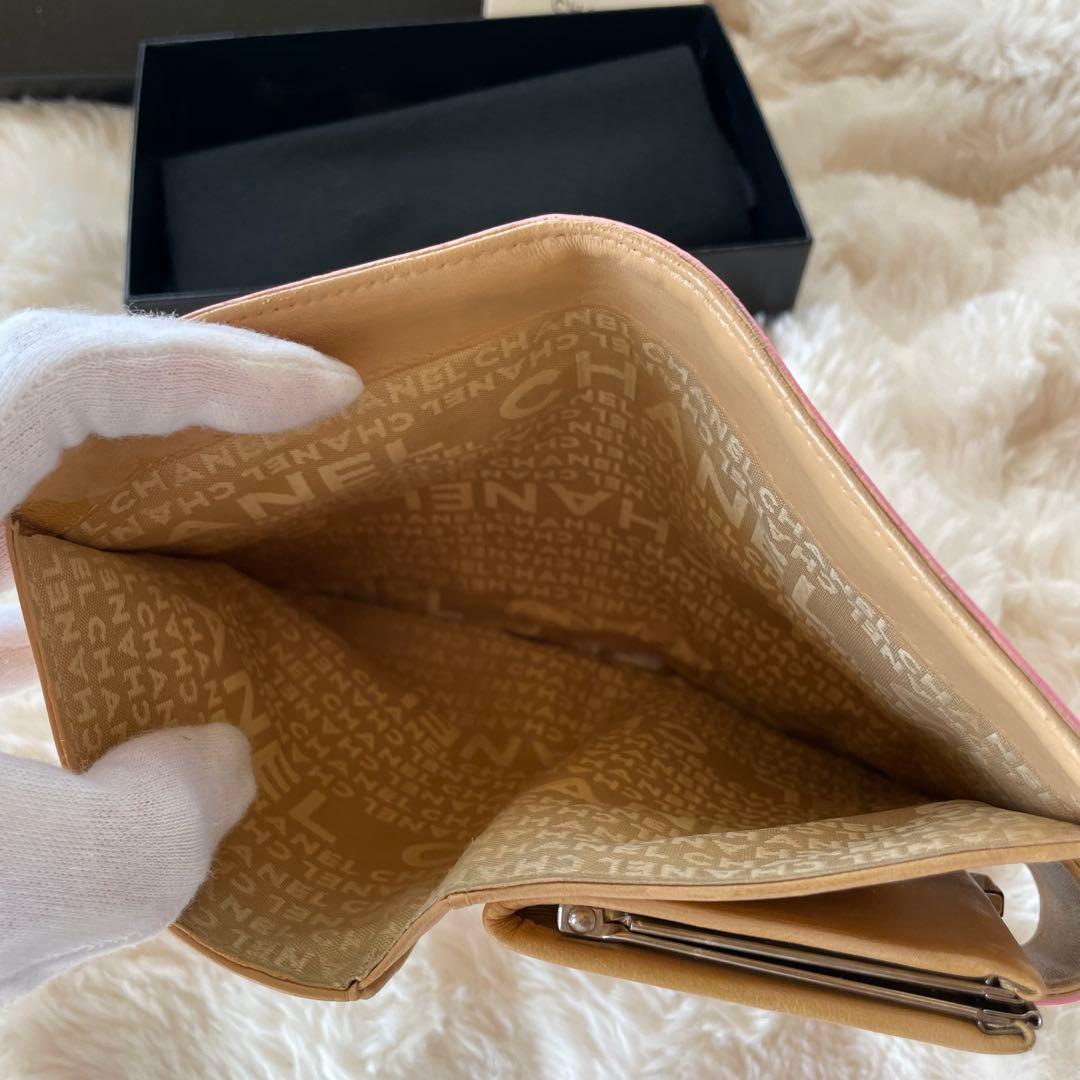 シャネル CHANEL 二つ折り 財布 アイコンライン ピンク がま口 ベージュ