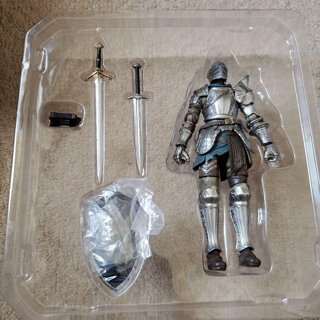 Figma デモンズソウル フリューテッドアーマー フィギュア