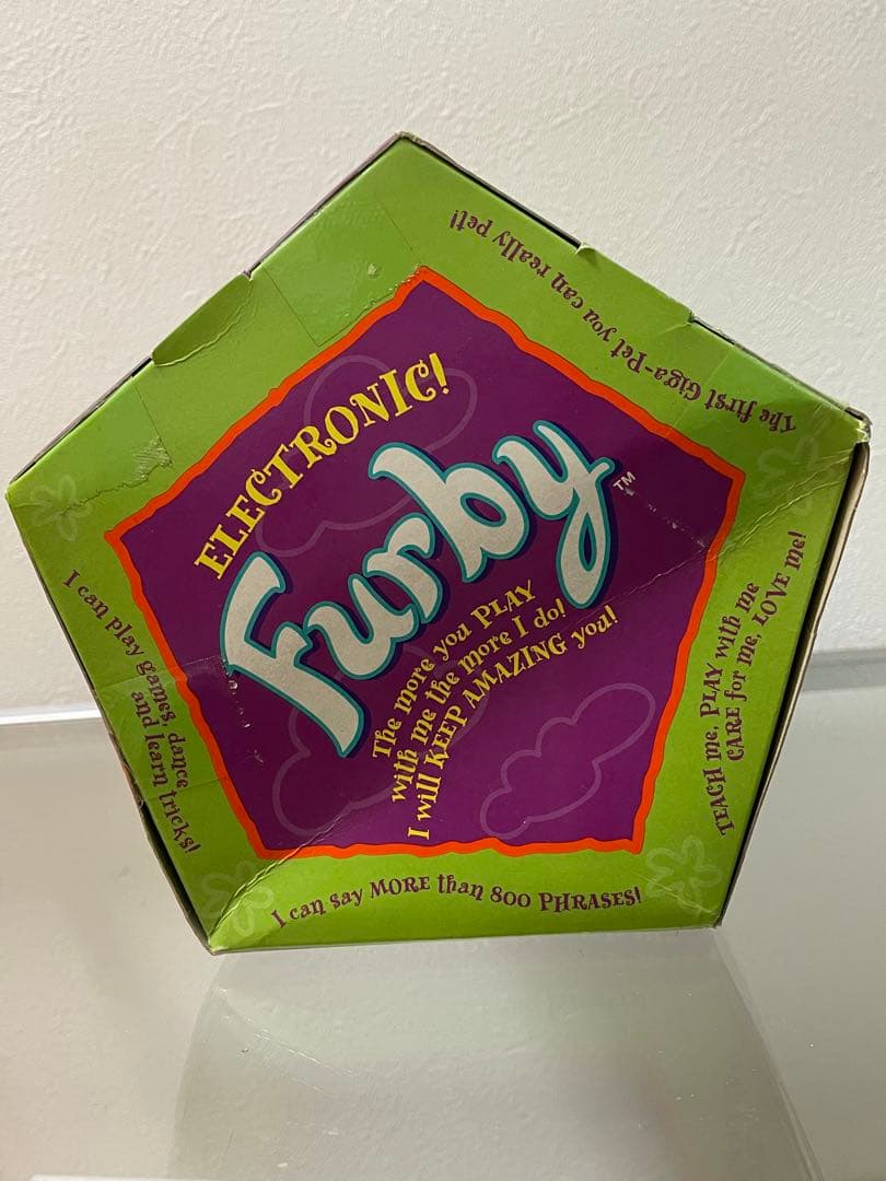 Furby 超レア未開封