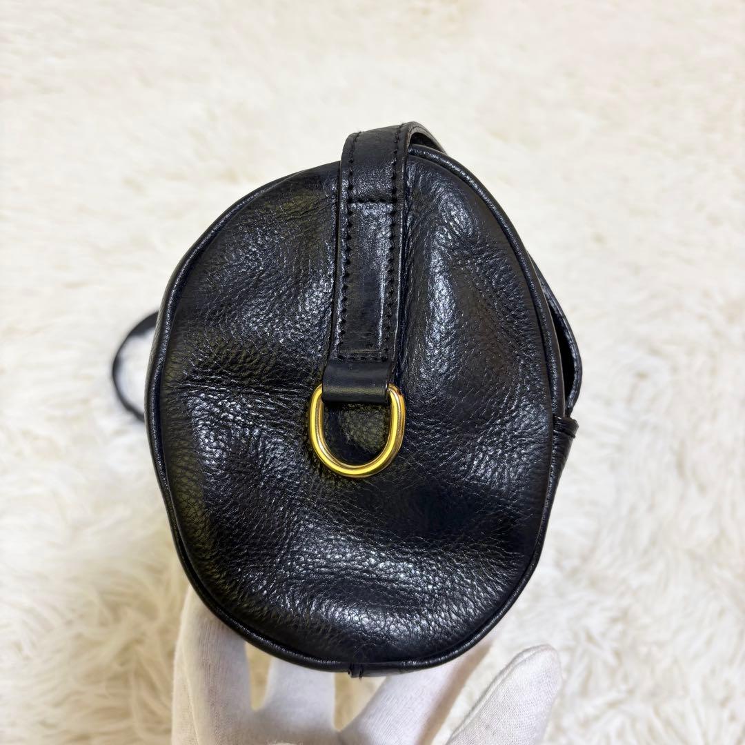 ✨美品✨希少 イルビゾンテ ショルダーバッグ 斜め掛け 筒型 レザー ブラック