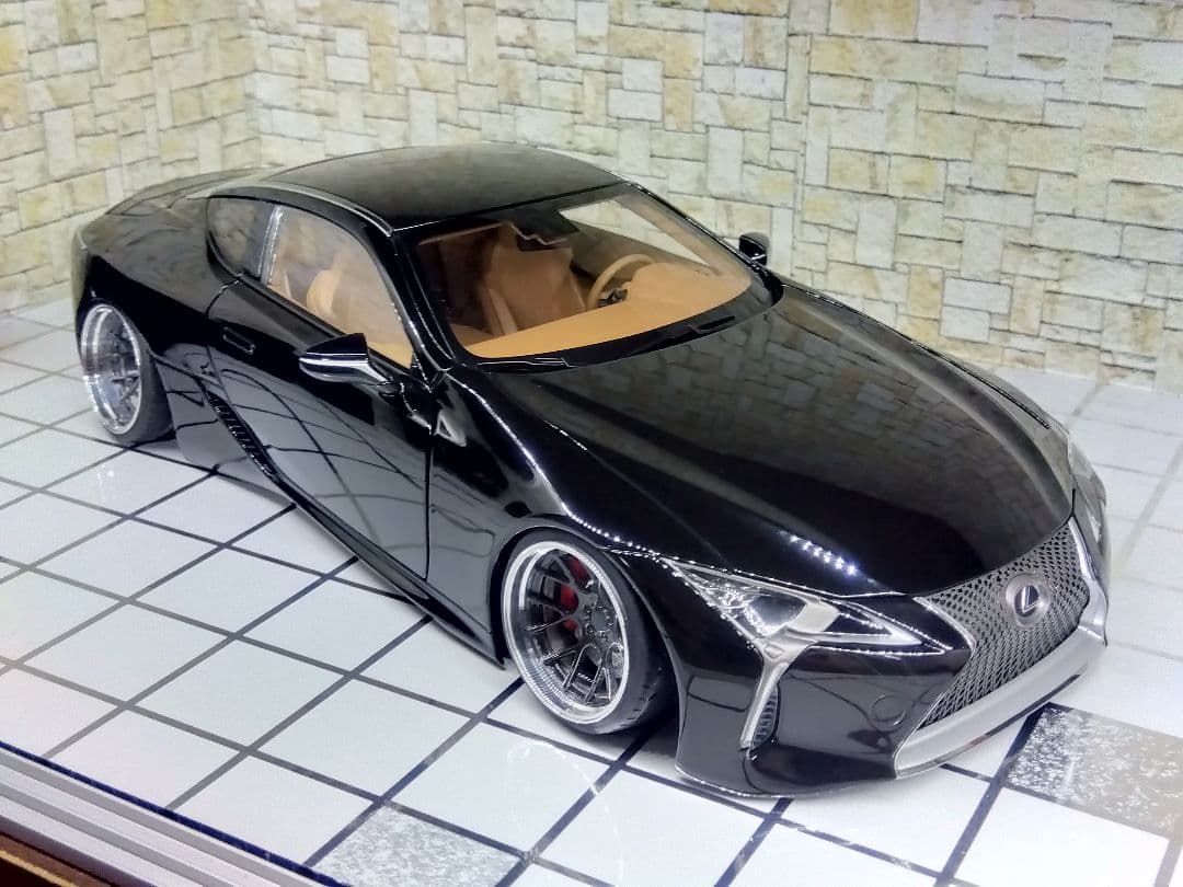 1/18ミニカー AUTOart Lexus LC 500 カスタム