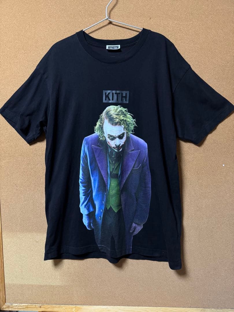 KITH X BATMAN JOKER ジョーカー Tシャツ　キケヘルナンデス