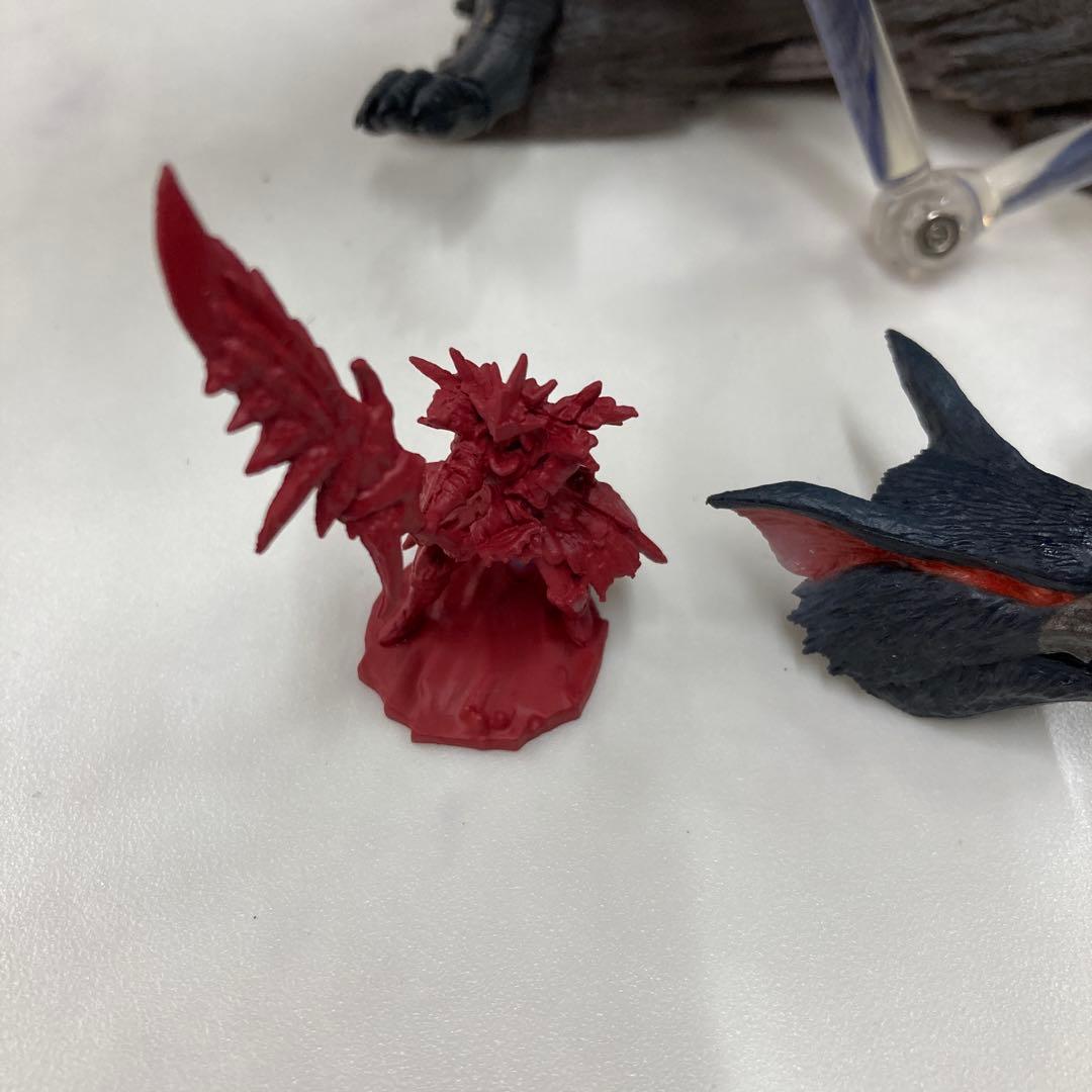 バンダイ NARGACUGA ナルガクルガ　フィギュア