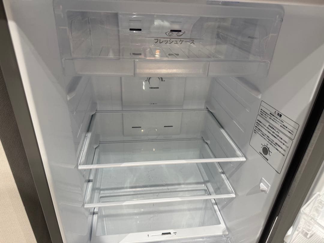 hisenseシルバー冷蔵庫 2021製　専用