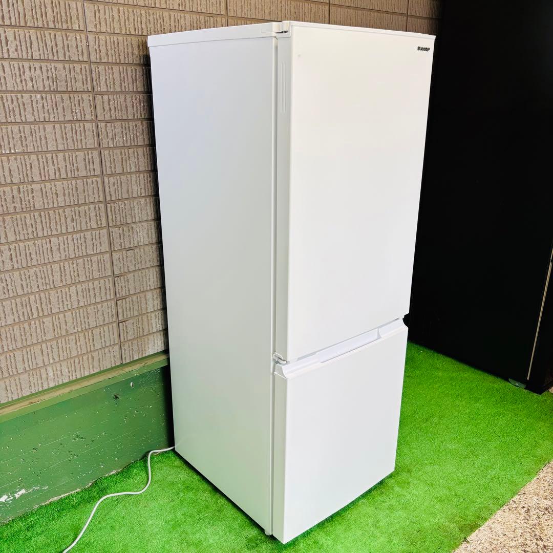 24年製 179L 冷蔵庫 大きめ 人気モデル SHARP【地域限定配送無料】