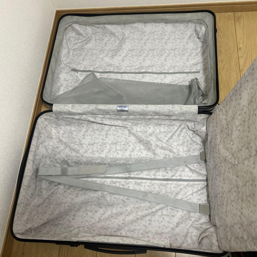 RIMOWA SALSA キャリーケース　104ℓ
