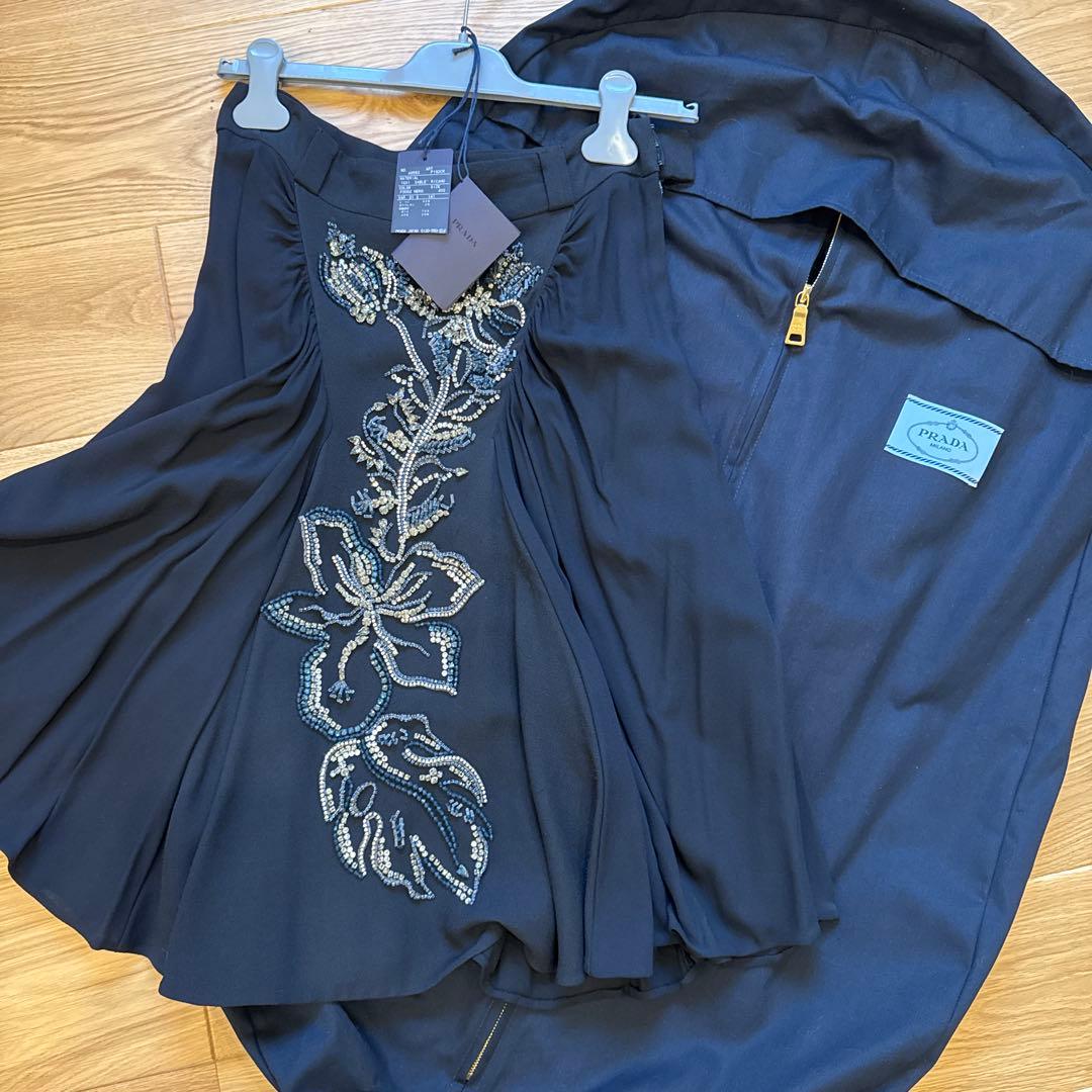 PRADA ビジュースカート　ブラック