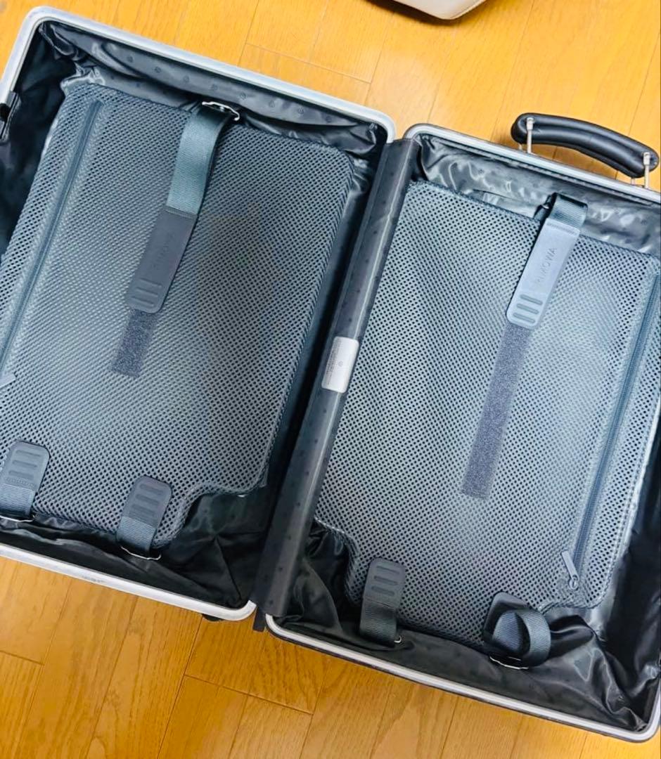 【美品】RIMOWA リモワ クラシックキャビン36L