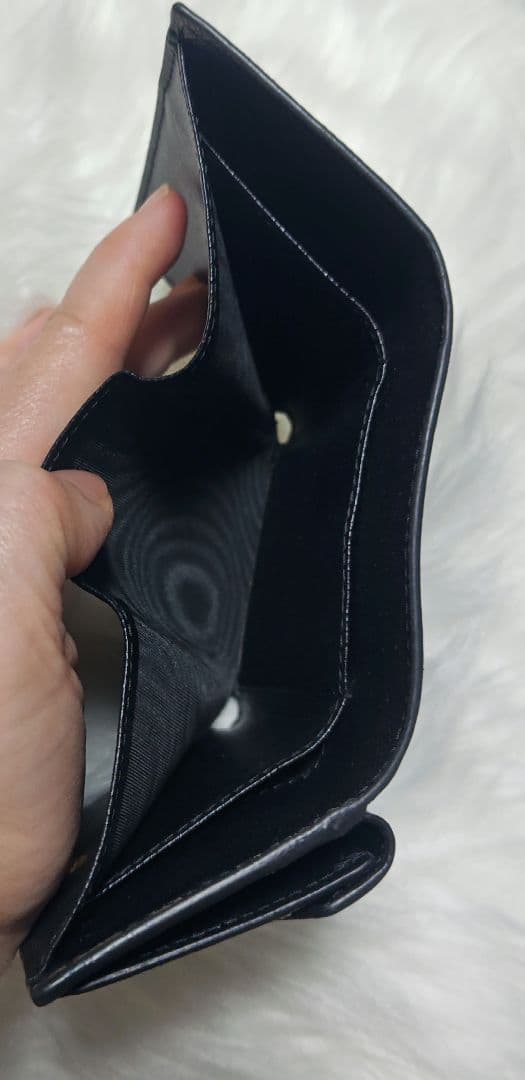 【PRADA 】ブラック 三つ折り財布