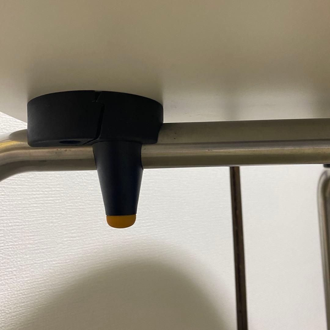 ダイニングテーブル Vitra Standards Tables