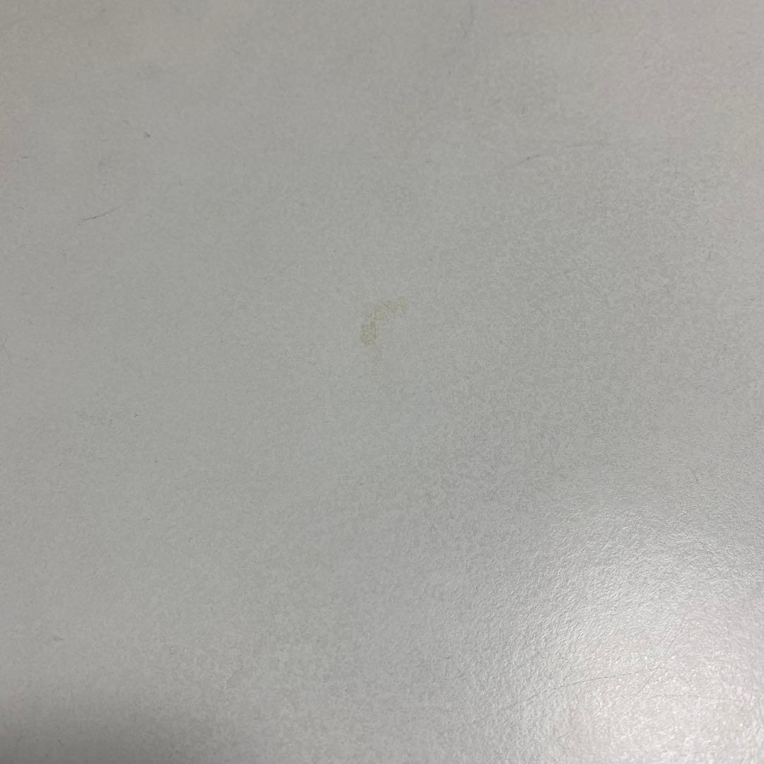 ダイニングテーブル Vitra Standards Tables