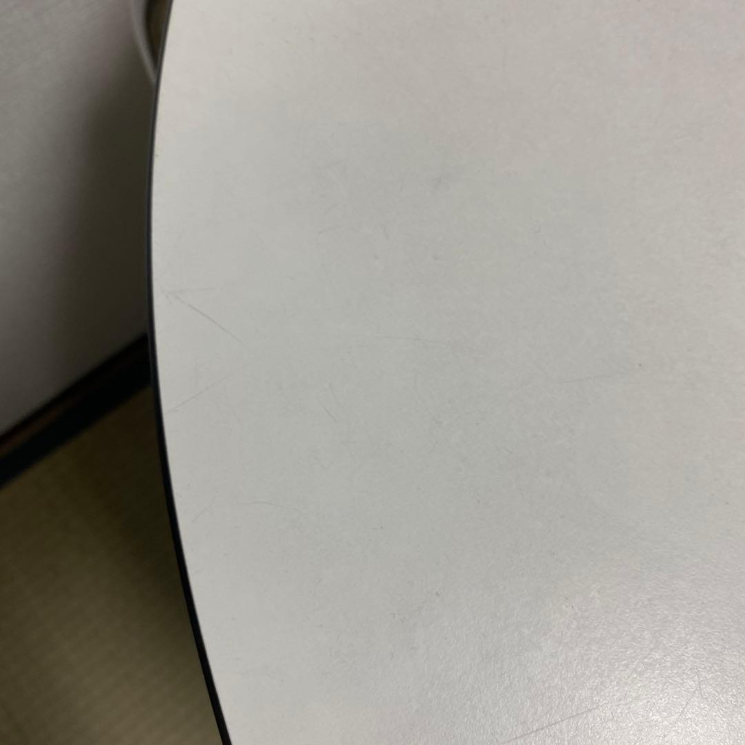 ダイニングテーブル Vitra Standards Tables