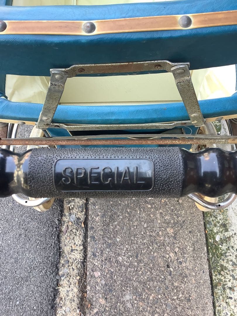 アンティーク 昭和レトロベビーカー ペットカー青とクリーム色